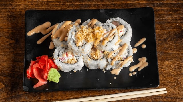 Hanh Roll.